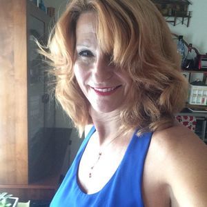 Meet your Posher, Adriana